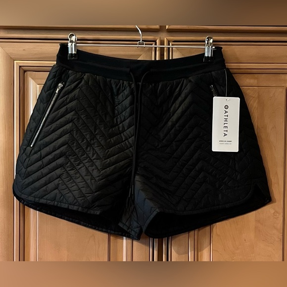 NWT Athleta Solstice Relaxed Fit Shorts - Picture 7 of 13